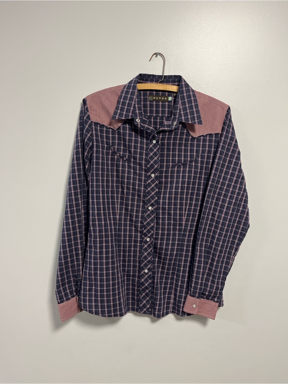 Roper Western Plaid Pearl Snap Shirt Size Medium.